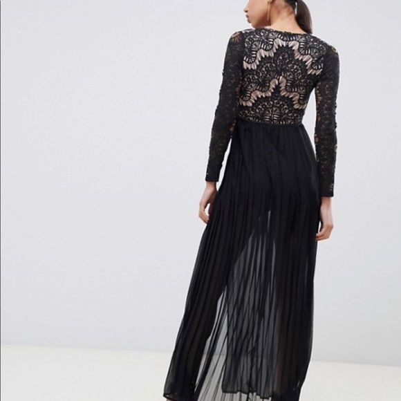 Dress - Picture 3 of 3